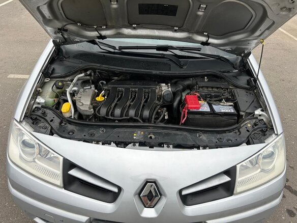 2008 Renault Megane II Рестайлинг, серебристый - вид 8