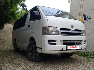 2005 Toyota HiAce H200, белый, 1600000 рублей, вид 2