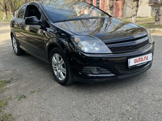 2010 Opel Astra GTC H Рестайлинг, чёрный, 950000 рублей, вид 3
