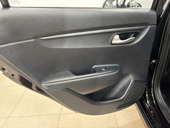 2019 Kia Rio X-Line IV, чёрный - вид 13