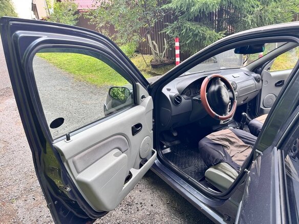 2008 Renault Logan I, серый, 340000 рублей - вид 4