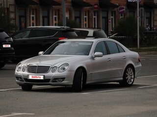 2008 Mercedes-Benz E-Класс 230 III (W211, S211) Рестайлинг, серебристый, 1290000 рублей, вид 2