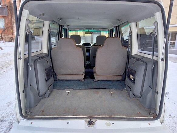 2001 Mitsubishi Town Box Wide I, белый - вид 11