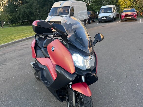 2012 BMW C 650 GT, красный, 480000 рублей - вид 4