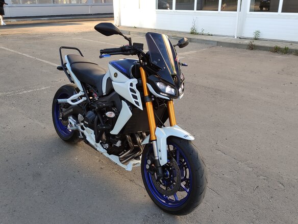 2018 Yamaha MT-09 (FZ-09), белый, 800000 рублей - вид 13