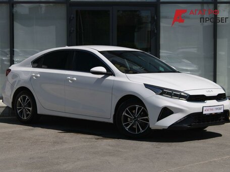 2021 Kia Cerato IV, белый, 1775000 рублей, вид 3