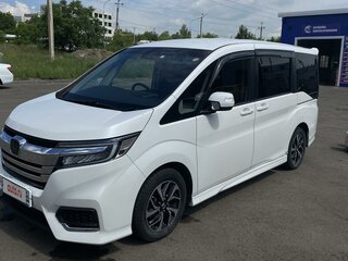 2019 Honda Stepwgn Spada V Рестайлинг, белый, 2500000 рублей, вид 1