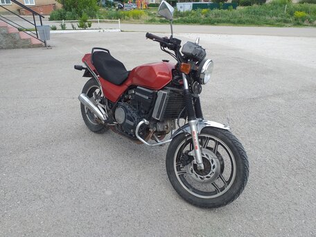 1986 Honda VF 750, красный, 190000 рублей, вид 2