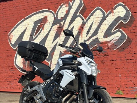 2012 Kawasaki ER-6N, белый, 450000 рублей, вид 1