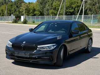 2018 BMW 5 серии 520d xDrive VII (G30/G31/G38), чёрный, 2990000 рублей, вид 4