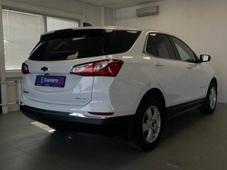 2018 Chevrolet Equinox III, белый, 1750000 рублей, вид 4