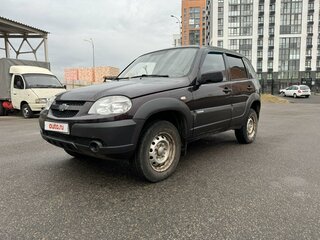 2013 Chevrolet Niva I Рестайлинг, коричневый, 620000 рублей, вид 1