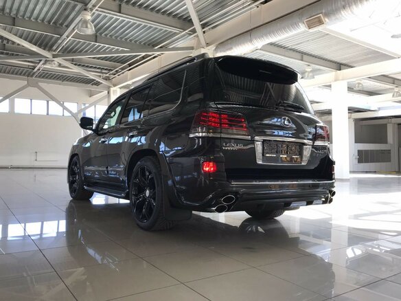2015 Lexus LX 570 III Рестайлинг, чёрный - вид 28