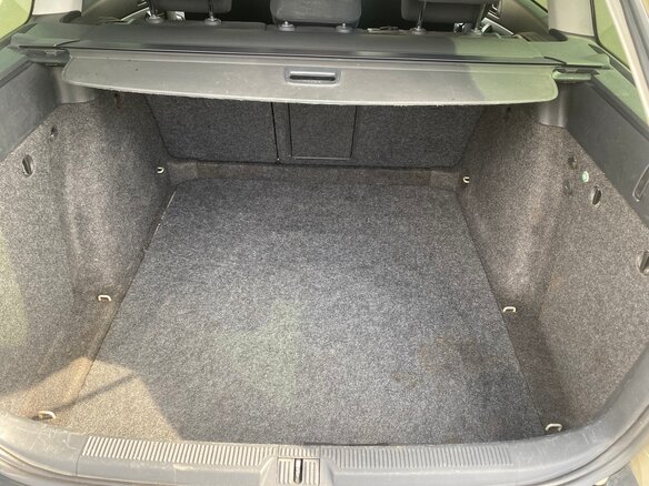 2011 Skoda Octavia Scout II (A5) Рестайлинг, бежевый, 1200000 рублей - вид 10