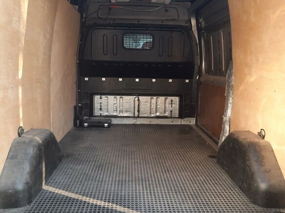 2012 Ford Transit, серебристый, 1350000 рублей - вид 6