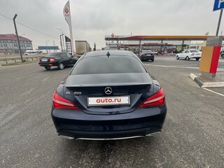 2018 Mercedes-Benz CLA 200 I (C117, X117) Рестайлинг, синий, 2400000 рублей, вид 3