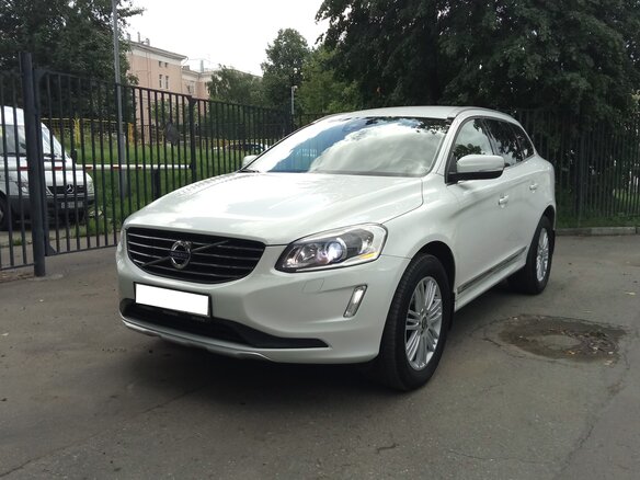 2013 Volvo XC60 I Рестайлинг, белый - вид 1