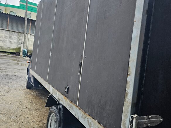 2011 Ford Transit, синий, 1750000 рублей - вид 3