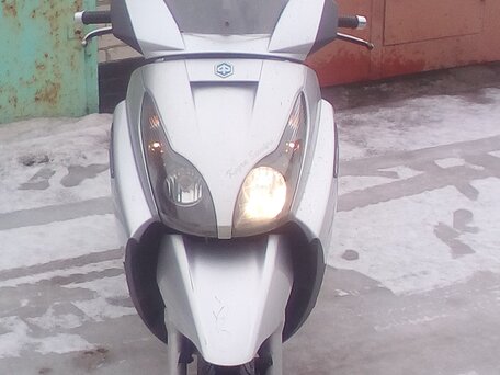 2009 Piaggio X7, серебристый, 150000 рублей, вид 4