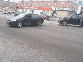 2008 Opel Astra H Рестайлинг, чёрный, 190000 рублей, вид 2