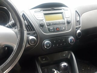 2014 Hyundai ix35 I Рестайлинг, коричневый, 1150000 рублей, вид 4