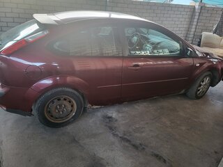 2005 Ford Focus II, пурпурный, 485000 рублей, вид 3