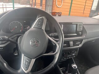 2022 Volkswagen Polo VI, белый, 1480000 рублей, вид 3