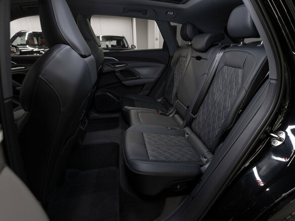 2026 Audi Q5 L III (GU), чёрный, 6350000 рублей - вид 16