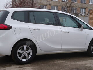 2013 Opel Zafira C, белый, 1250000 рублей, вид 2