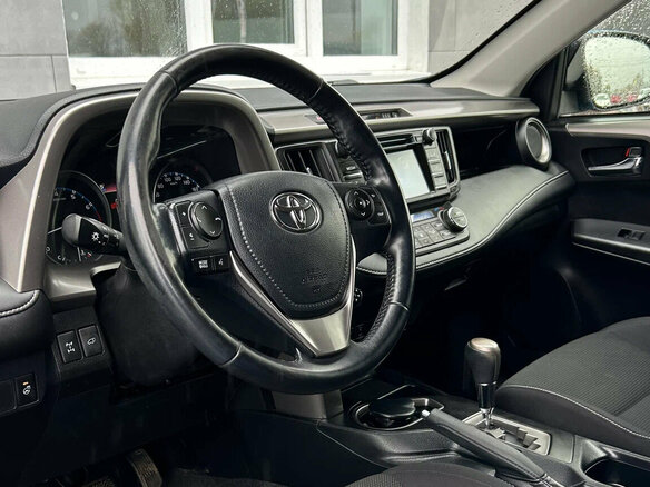 2016 Toyota RAV4 IV (XA40) Рестайлинг, синий, 2350000 рублей - вид 9