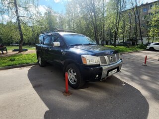 2004 Nissan Armada I, чёрный, 600000 рублей, вид 4