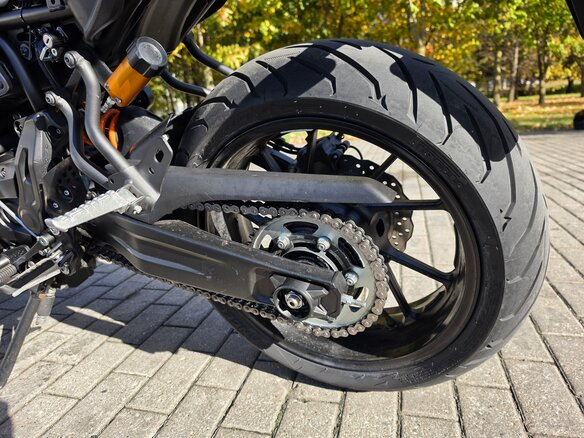 2020 Yamaha XSR700, серебристый, 700000 рублей - вид 5