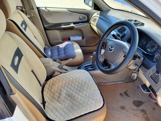 2000 Mazda Familia VIII (BJ), белый, 330000 рублей, вид 5