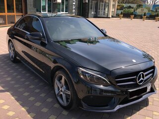 2015 Mercedes-Benz C-Класс 180 IV (W205), чёрный, 2000000 рублей, вид 3