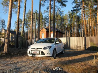 2012 Ford Focus III, белый, 1130000 рублей, вид 3