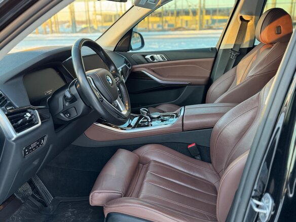 2020 BMW X5 25d IV (G05/G18), чёрный, 6400000 рублей - вид 12