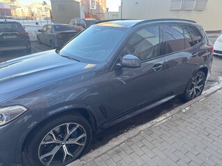 2020 BMW X5 30d IV (G05/G18), серый, 8200000 рублей, вид 5