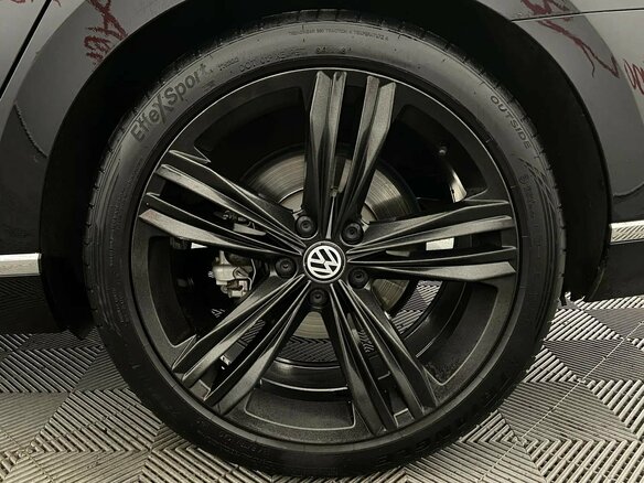 2018 Volkswagen Passat B8, чёрный - вид 23