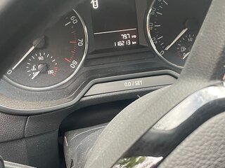 2013 Skoda Octavia III (A7), белый, 1490000 рублей, вид 3