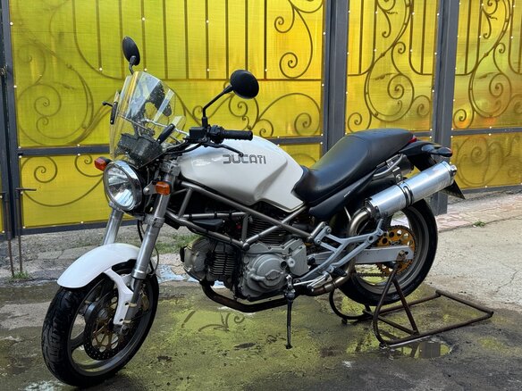 2001 Ducati Monster 400, белый, 250000 рублей - вид 12
