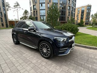 2020 Mercedes-Benz GLE 400 d II (V167), синий, 8490000 рублей, вид 3