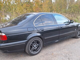 2002 BMW 5 серии 525i IV (E39) Рестайлинг, чёрный, 950000 рублей, вид 2