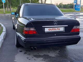 1994 Mercedes-Benz E-Класс 420 I (W124), фиолетовый, 2500000 рублей, вид 4