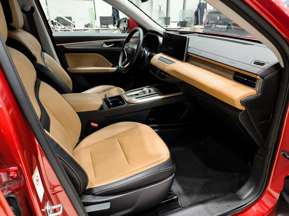 2023 Haval Jolion I, красный, 1950000 рублей - вид 10