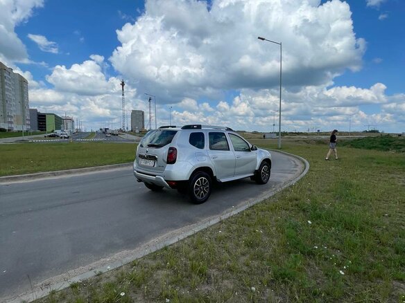 2016 Renault Duster I Рестайлинг, серебристый, 1100000 рублей - вид 26