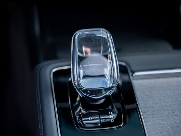 2026 Volvo XC90 B5 II Рестайлинг 2, чёрный, 10100000 рублей - вид 21