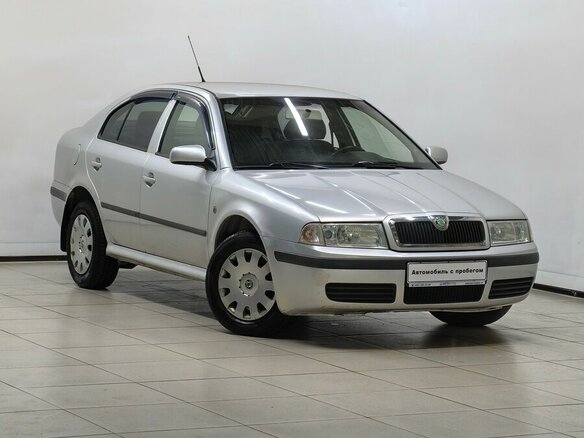 2008 Skoda Octavia II (A5), серебристый