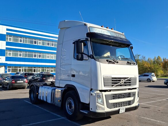2012 Volvo FH, белый, 3600000 рублей - вид 2