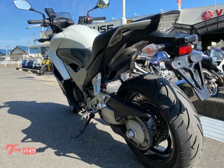 2011 Honda VFR 800X (Crossrunner), белый, 660000 рублей, вид 4