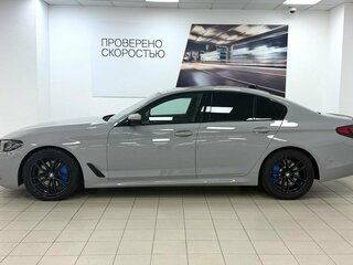 2020 BMW 5 серии 520d VII (G30/G31/G38) Рестайлинг, белый, 4245000 рублей, вид 5
